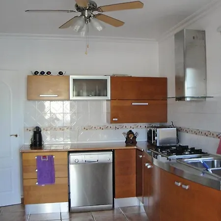 Awesome In With Kitchen Holiday home *